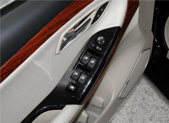 海马M8 2014款 2.0L 自动舒适型 车厢座椅   门窗控制