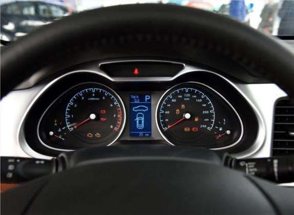海马M8 2015款 1.8T 自动舒适型 中控类   仪表盘