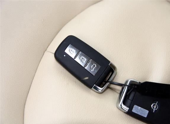 海马M8 2015款 2.0L 自动时尚型 其他细节类   钥匙