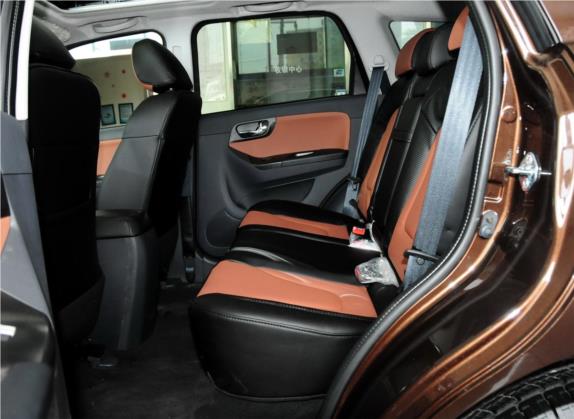 海马S7 2013款 2.0L 自动智臻型 车厢座椅   后排空间