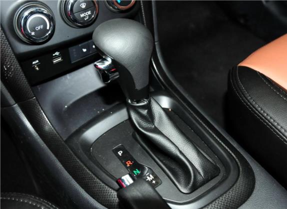 海马S7 2013款 2.0L 自动智臻型 中控类   挡把