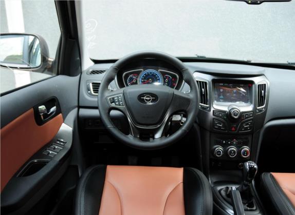 海马S7 2013款 2.0L 手动智享型 中控类   驾驶位