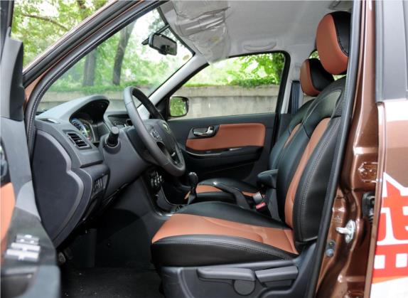 海马S7 2013款 2.0L 手动智享型 车厢座椅   前排空间