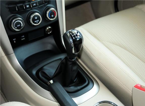海马S7 2013款 2.0L 手动智尚型 中控类   挡把