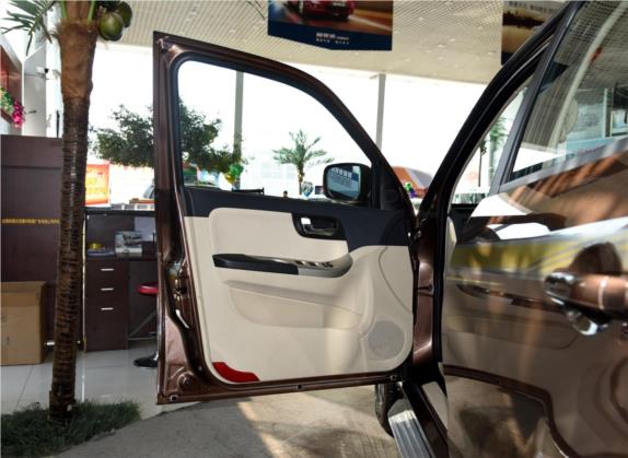 海马S7 2015款 2.0L 手动智尚型 车厢座椅   前门板