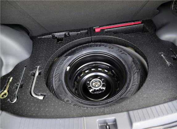 海马S7 2015款 改款 1.8T 自动纵领型 其他细节类   备胎