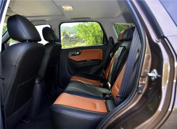 海马S7 2015款 改款 1.8T 自动纵领型 车厢座椅   后排空间