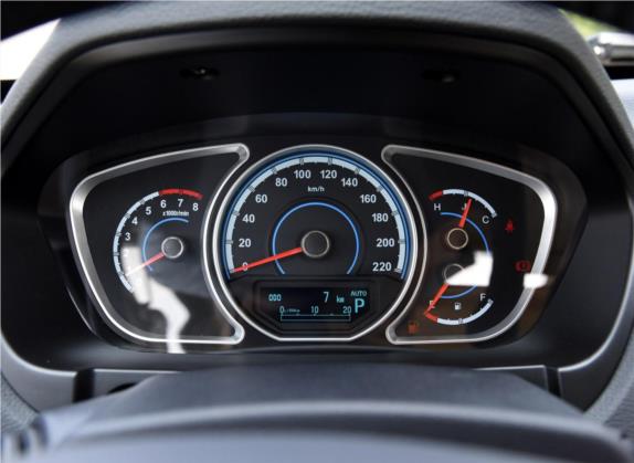 海马S7 2015款 改款 1.8T 自动纵驰型 中控类   仪表盘