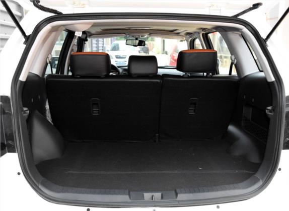 海马S7 2015款 改款 1.8T 自动纵骋型 车厢座椅   后备厢