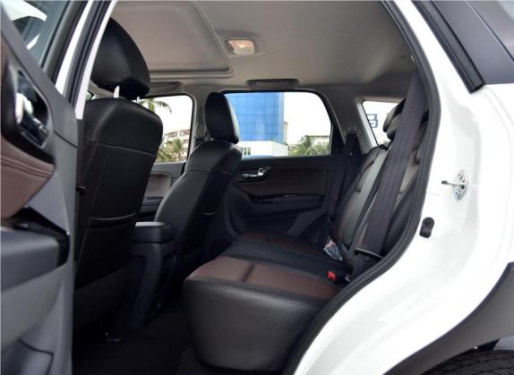 海马S7 2017款 1.8T 手动豪华版 车厢座椅   后排空间