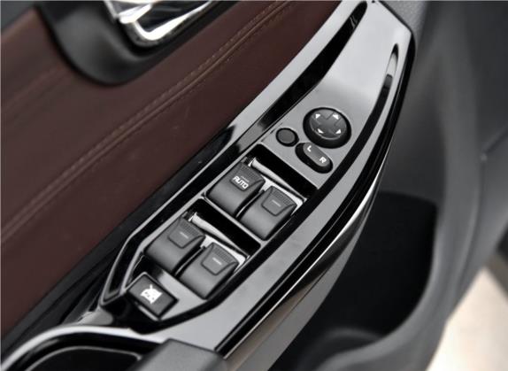 海马S7 2017款 1.8T 自动豪华版 车厢座椅   门窗控制