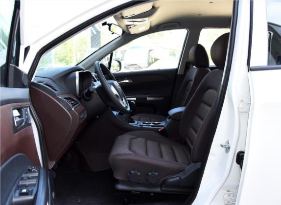 海马V70 2016款 2.0L 手动适·宜型 5座 车厢座椅   前排空间