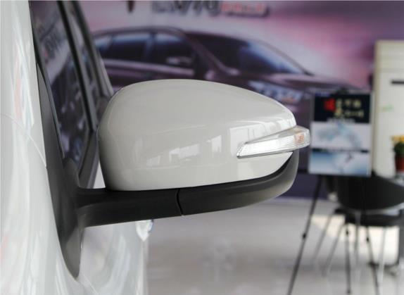 海马V70 2016款 2.0L 手动适·畅型 6座 外观细节类   外后视镜