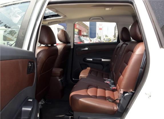 海马V70 2016款 1.5T 自动适·畅型 7座 车厢座椅   后排空间