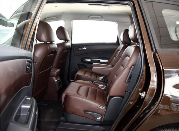 海马V70 2016款 1.5T 自动适·享型 6座 车厢座椅   后排空间