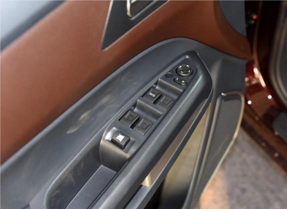 福美来MPV 2017款 七座版 1.5T 自动适·享型 车厢座椅   门窗控制