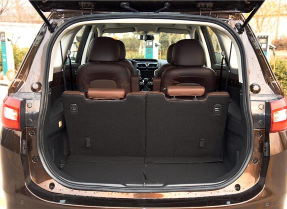 福美来MPV 2017款 六座版 1.5T 自动适·畅型 车厢座椅   后备厢