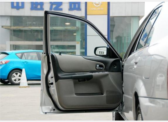 海福星 2010款 1.6L 手动舒适天窗版 车厢座椅   前门板