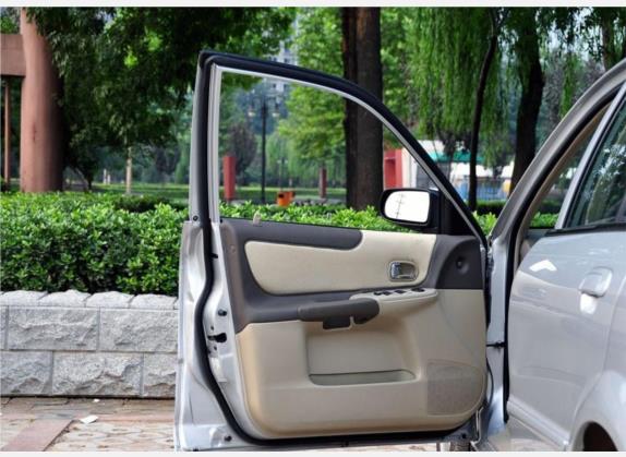 福美来 2008款 1.6L 手动舒适GLX 车厢座椅   前门板
