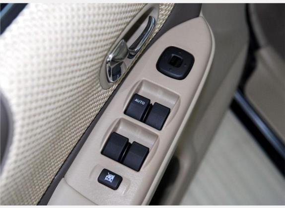 福美来 2009款 1.6L 手动超值版 车厢座椅   门窗控制