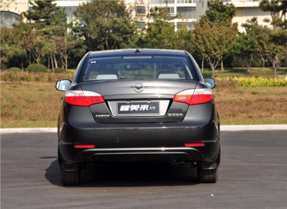 福美来 2011款 1.6L 自动舒适版 外观   正后