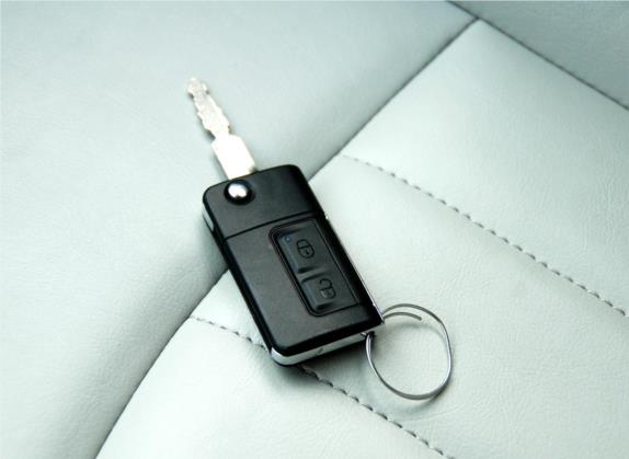 福美来 2011款 1.6L 自动豪华版 其他细节类   钥匙