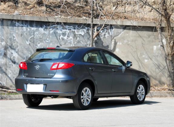 福美来 2012款 两厢 1.6L 手动精英版 外观   斜后