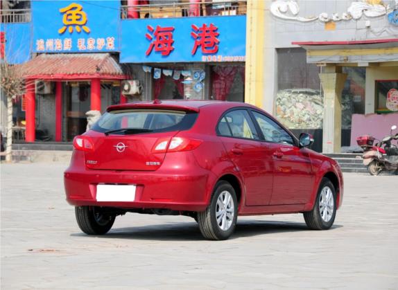 福美来 2012款 两厢 1.6L 自动精英版 外观   斜后