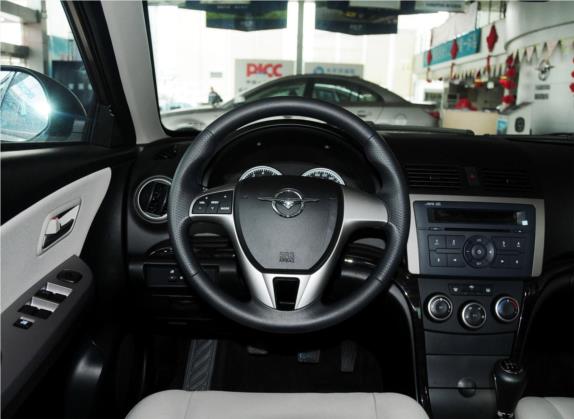 福美来 2013款 三厢 1.6L 手动风尚版 中控类   驾驶位