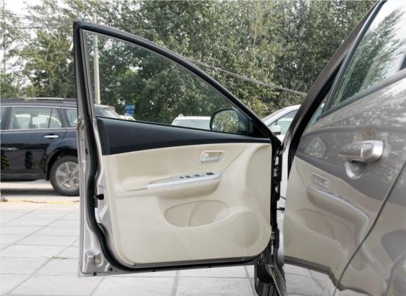 福美来 2013款 三厢 1.6L 手动精英版 车厢座椅   前门板