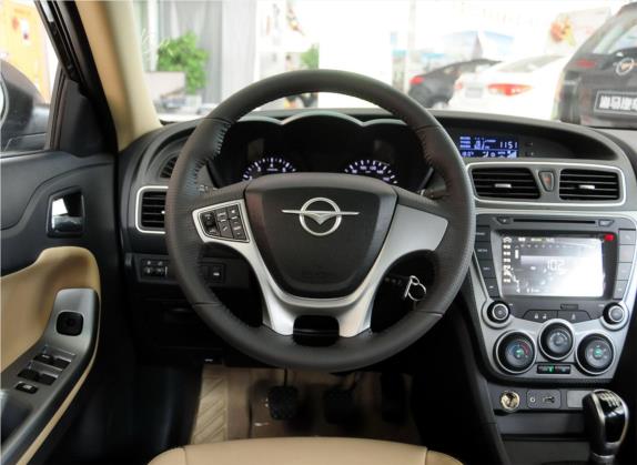 福美来 2014款 M5 1.6L 手动时尚型 中控类   驾驶位