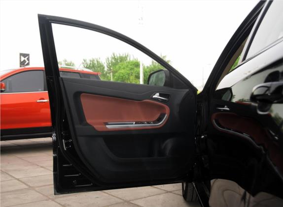 福美来 2014款 M5 1.6L 手动豪华型 车厢座椅   前门板