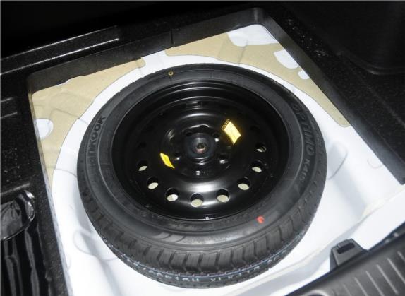 福美来 2014款 M5 1.6L 自动精英型 其他细节类   备胎