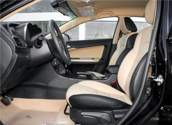 福美来 2014款 M5 1.6L 自动舒适型 车厢座椅   前排空间