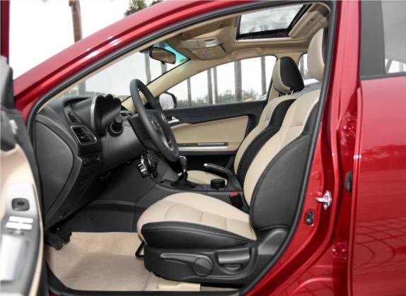福美来 2015款 M5 1.6L 手动挚爱版 车厢座椅   前排空间