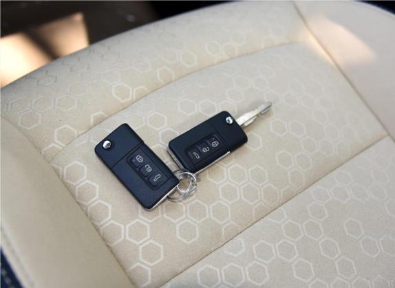 福美来 2015款 1.6L 自动风尚型 其他细节类   钥匙