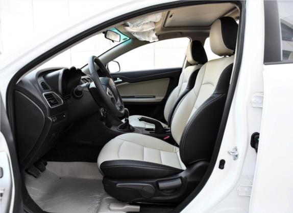 福美来 2016款 1.6L 手动悦尚型升级版 车厢座椅   前排空间