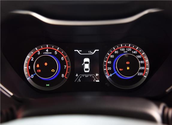 福美来 2017款 1.6L 手动豪华型 中控类   仪表盘