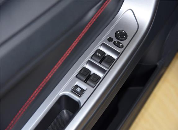福美来 2017款 1.6L 自动豪华型 车厢座椅   门窗控制
