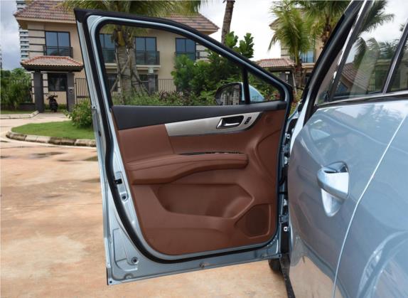 海马7X 2020款 1.6TGDI 自动旗舰型 车厢座椅   前门板