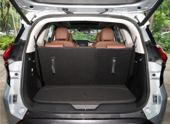 海马7X 2020款 1.6TGDI 自动豪华型 车厢座椅   后备厢