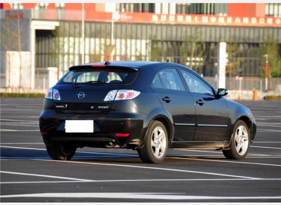 欢动 2009款 1.6L CVT豪华型 外观   斜后