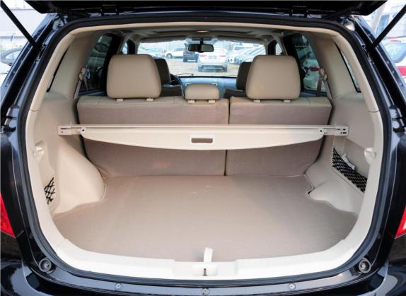 海马骑士 2012款 2.0L 自动典雅风尚型 车厢座椅   后备厢
