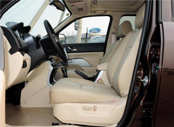 海马骑士 2012款 2.0L 自动智能领航型 车厢座椅   前排空间