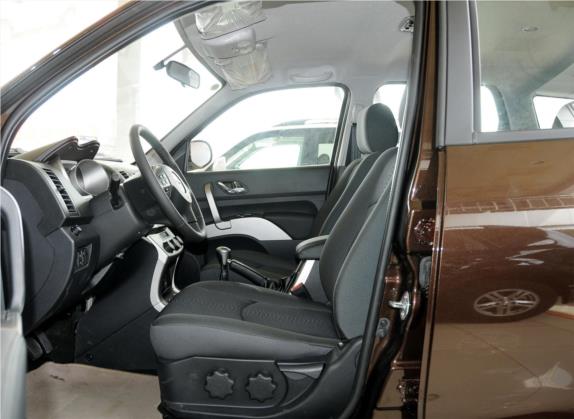 海马骑士 2012款 2.0L 手动都市精英型 车厢座椅   前排空间