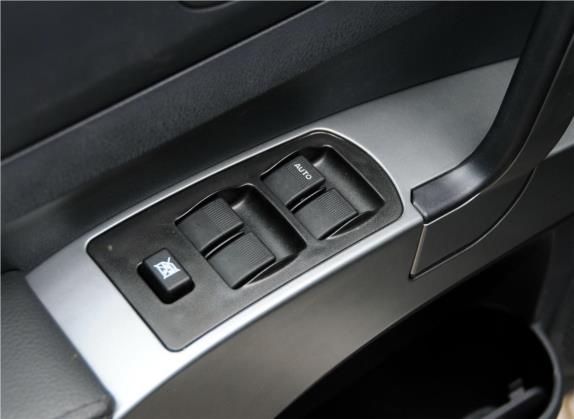 海马骑士 2013款 2.0L 手动经典型 车厢座椅   门窗控制
