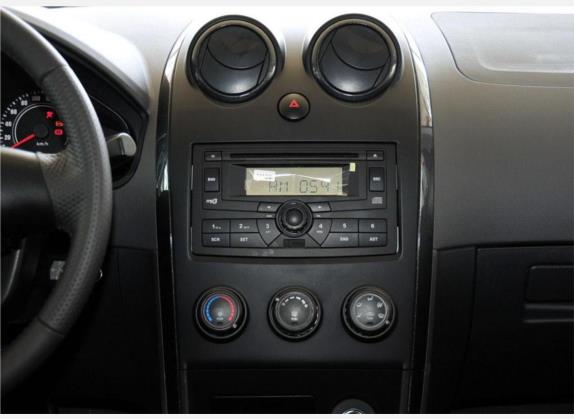 丘比特 2010款 1.5L C-sport 中控类   中控台