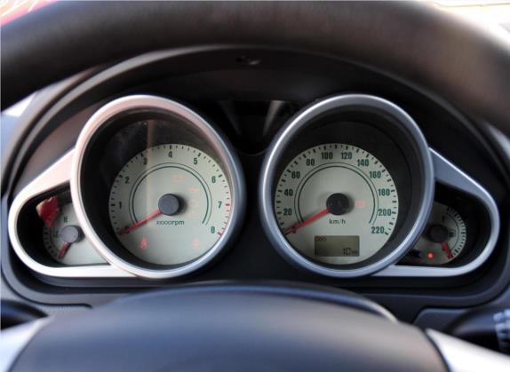 丘比特 2011款 1.3L 手动舒适型 中控类   仪表盘