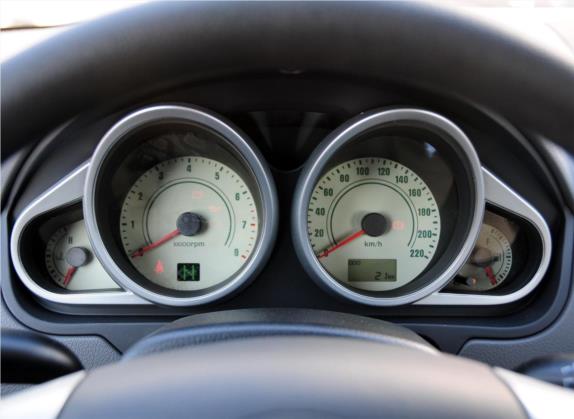 丘比特 2011款 1.5L AMT舒适型 中控类   仪表盘
