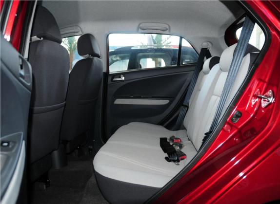 丘比特 2012款 1.3L 手动灵悦版 车厢座椅   后排空间